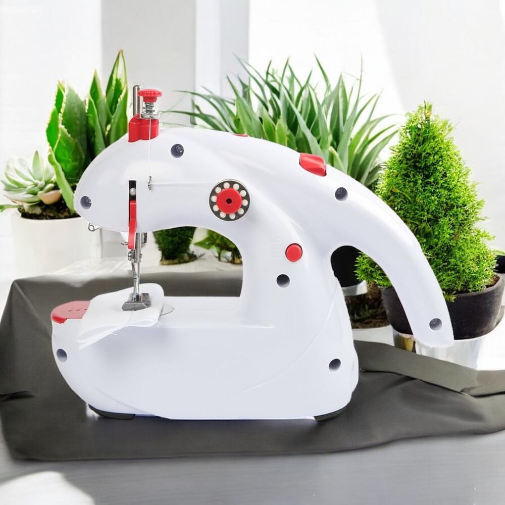Small SINGER Stitch Sew Quick 2 Handheld Mending Machine Hems Seams Crafts New - Picture 2 of 7